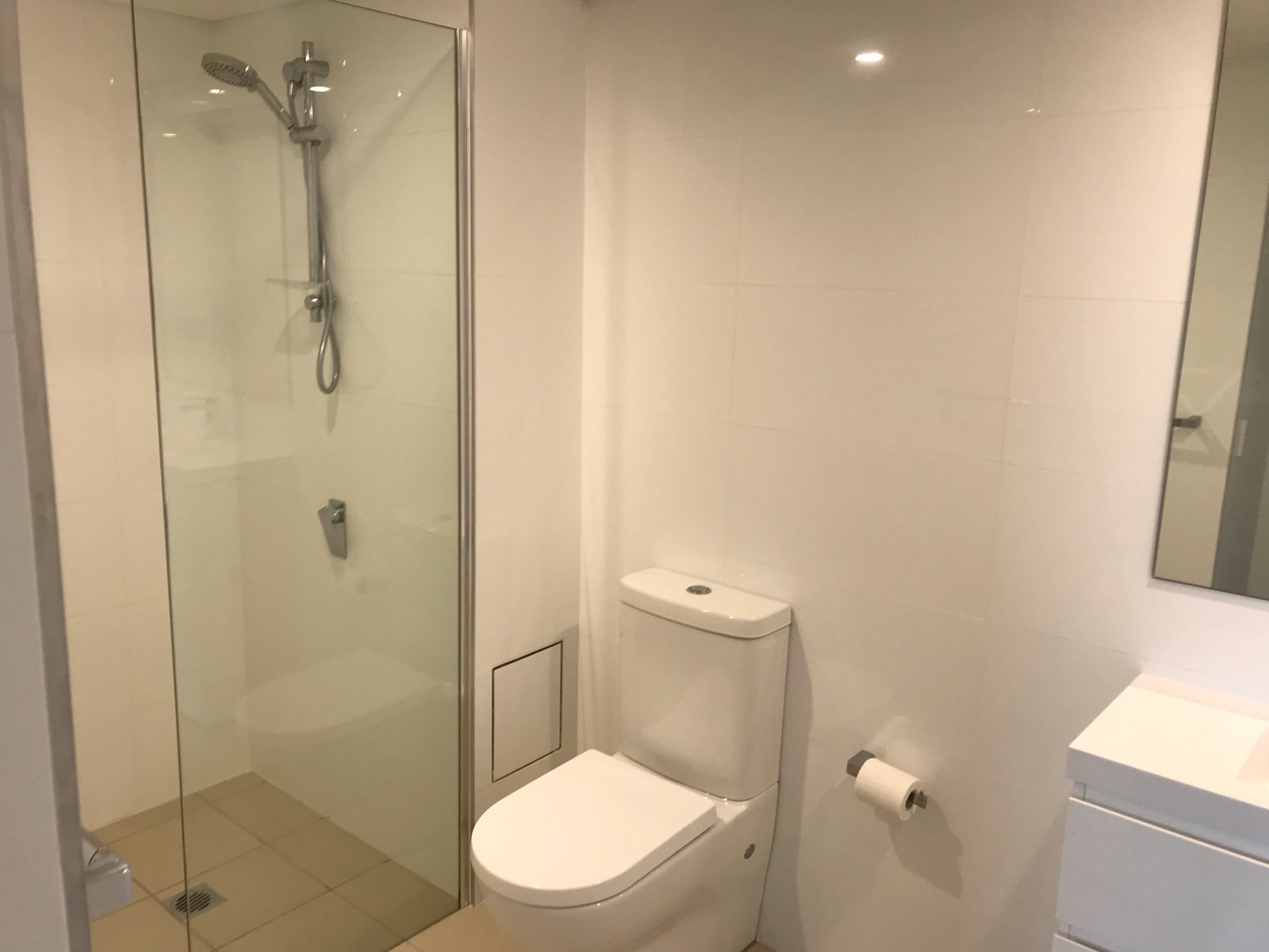 308/4-8 Bullecourt Street SHOAL BAY 6