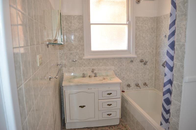 309 Lake Albert Road WAGGA WAGGA 4