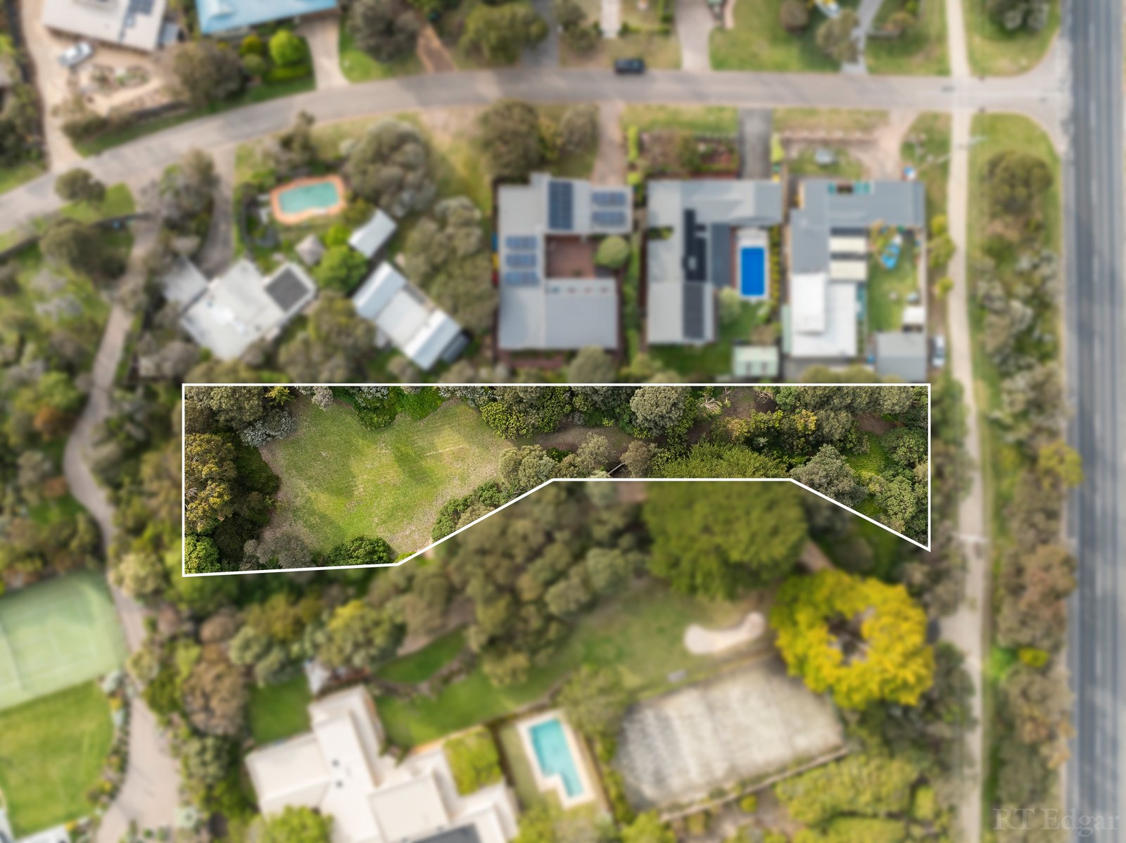 Real Estate and Property in 309 Melbourne Road, Blairgowrie, VIC