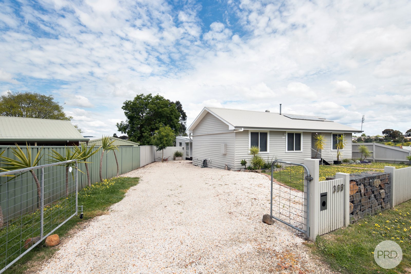 309 Yarrowee Parade REDAN 2