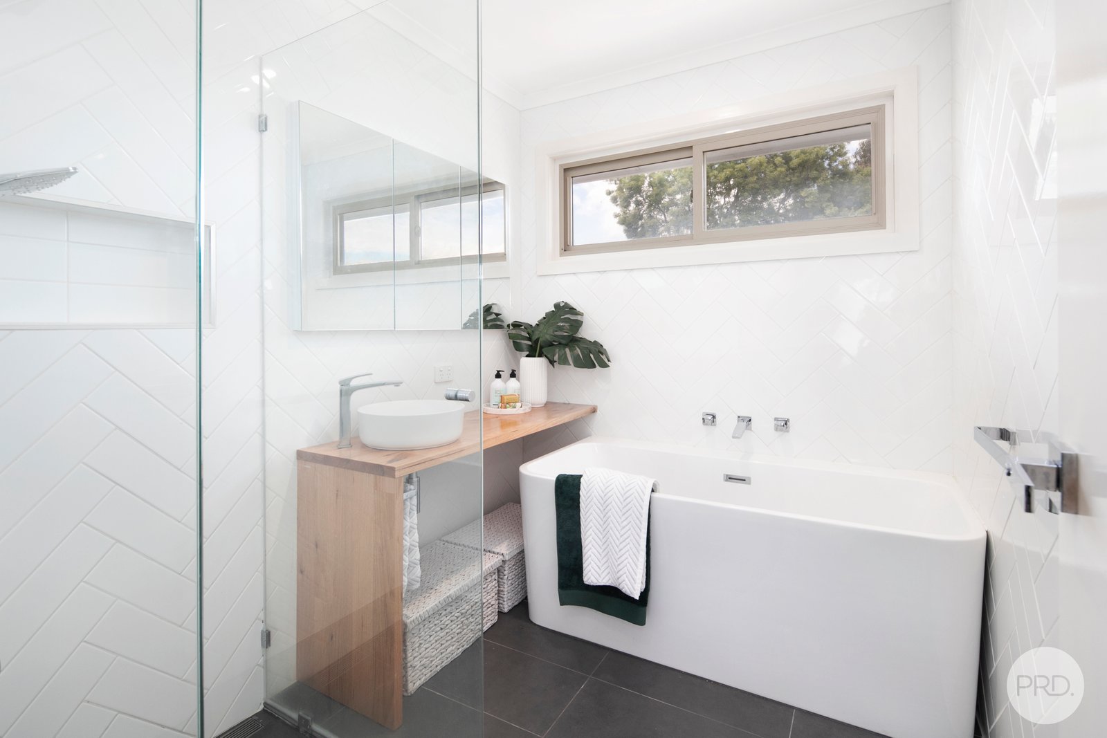 309 Yarrowee Parade REDAN 12