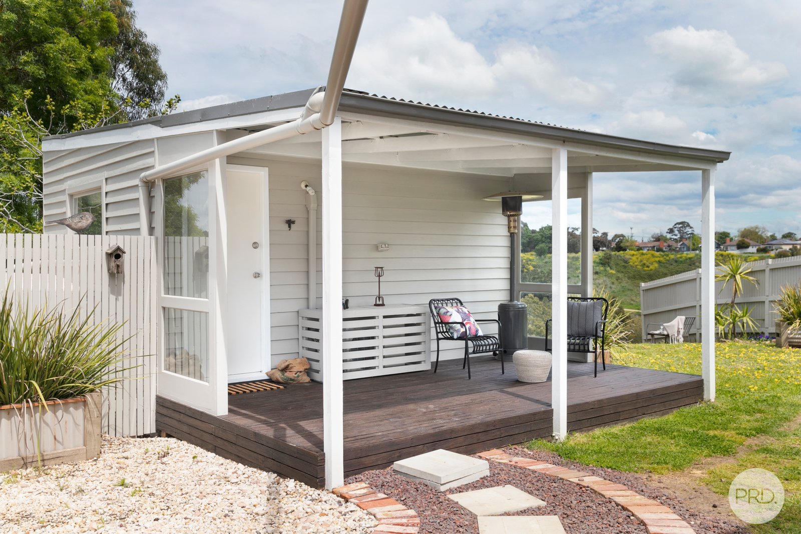 309 Yarrowee Parade REDAN 16
