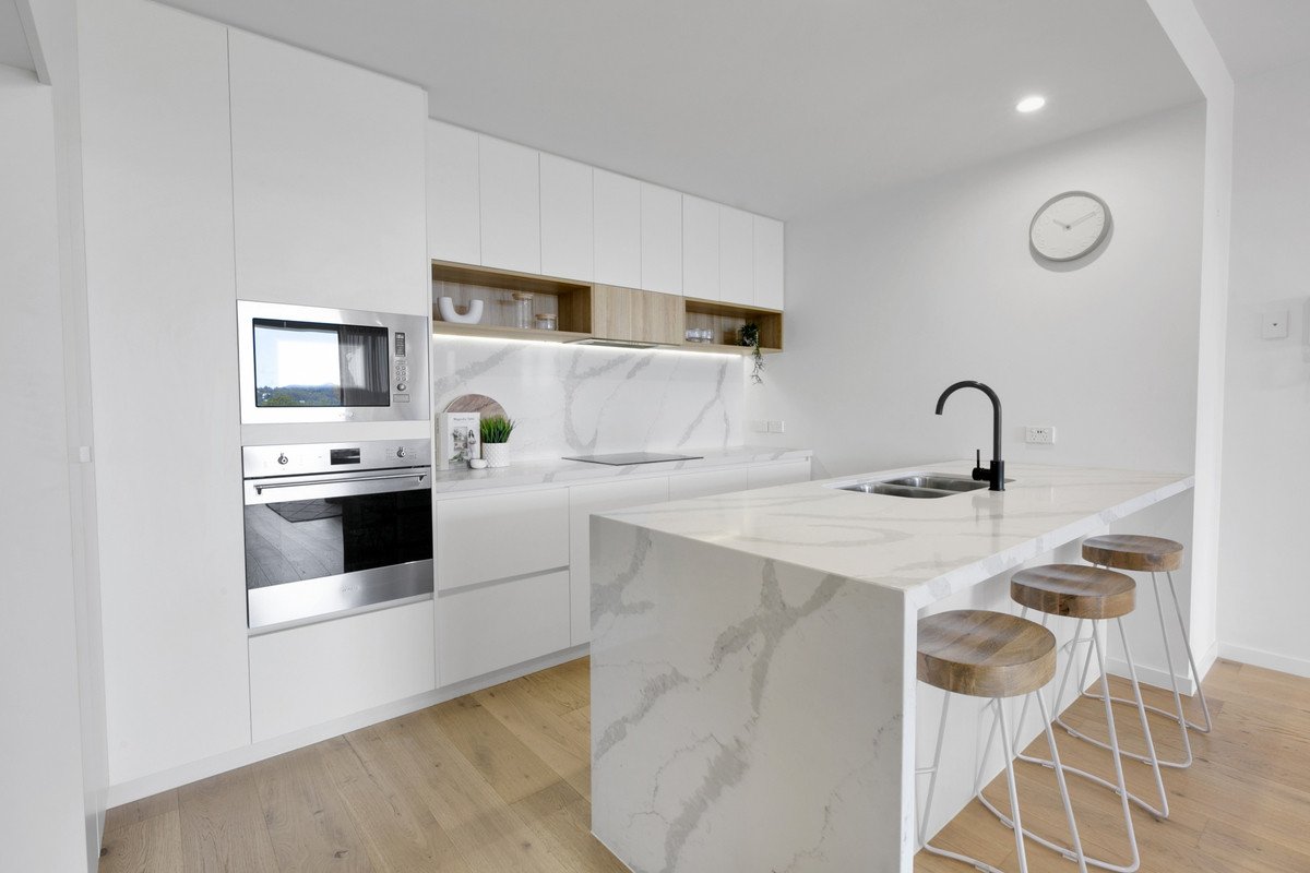 309/10 Third Avenue Palm Beach 3