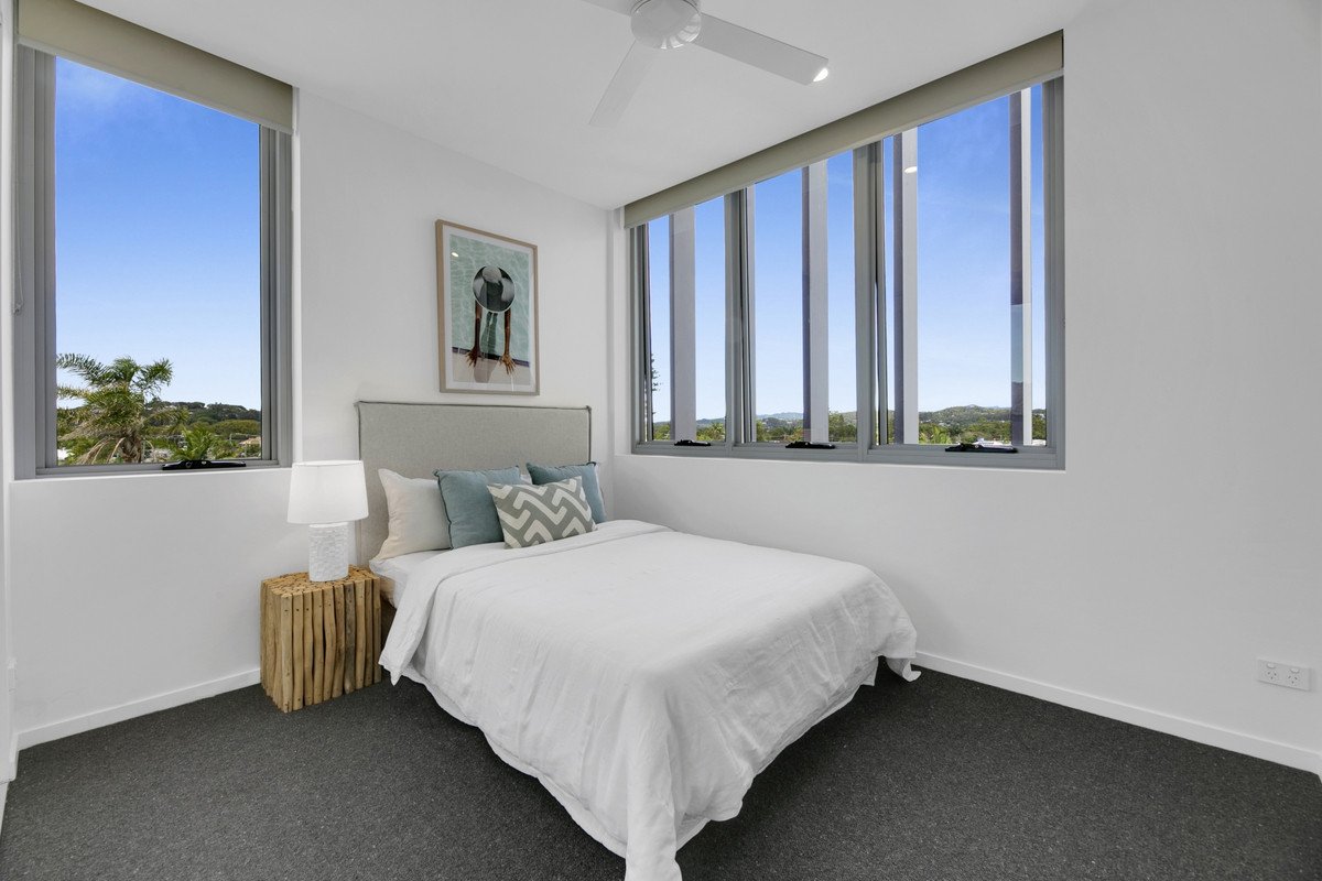 309/10 Third Avenue Palm Beach 12