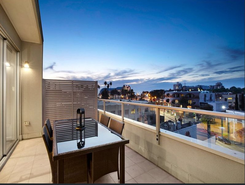 Gallery: 309/2 Albert Street