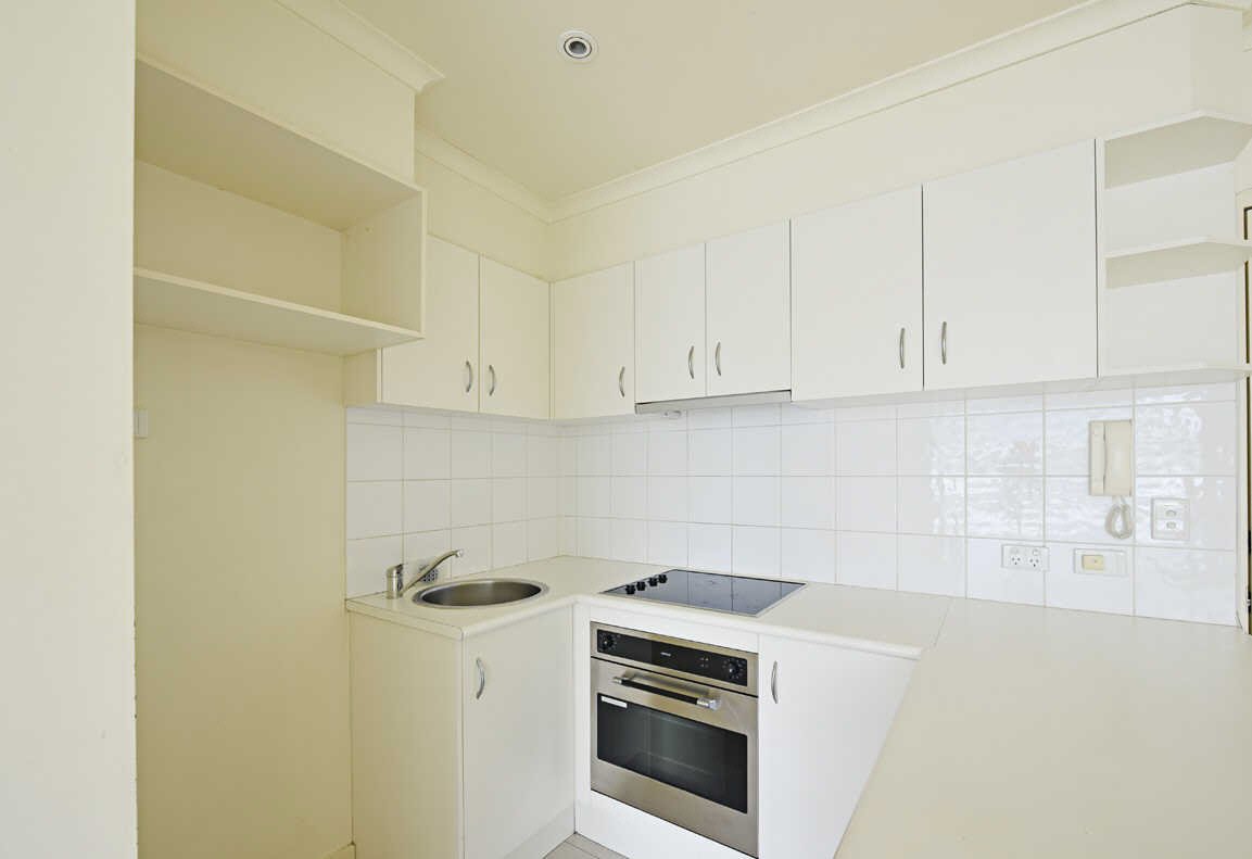 Gallery: 309/445 Royal Parade