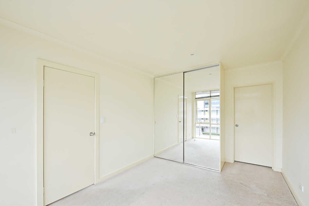 Gallery: 309/445 Royal Parade