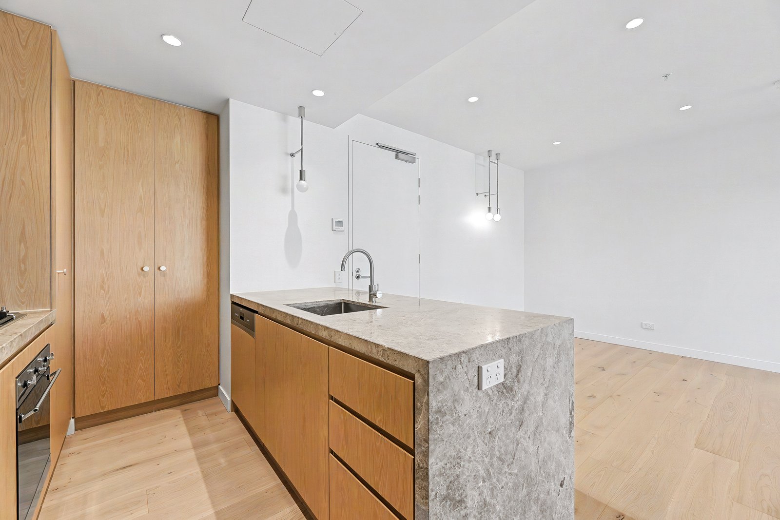 Gallery: 309/5 Glenarm Road