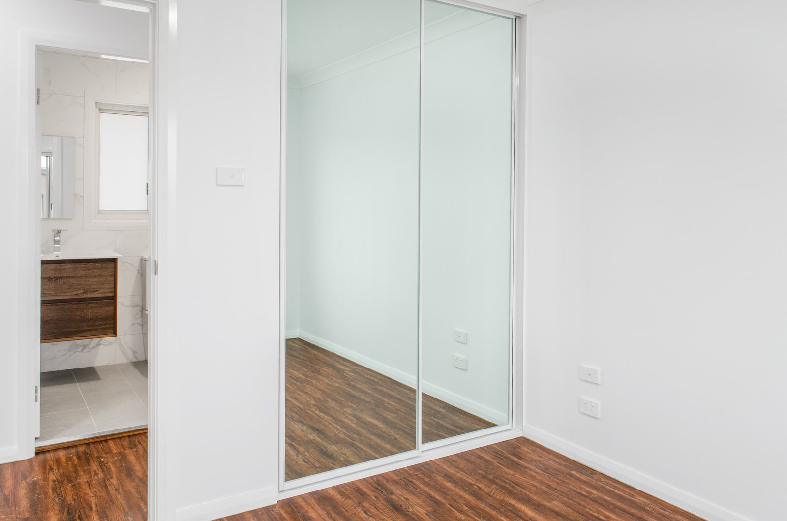 30a borneo Street BARDIA 6