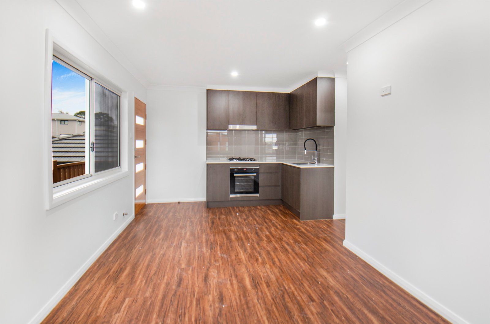 30a borneo Street BARDIA 2