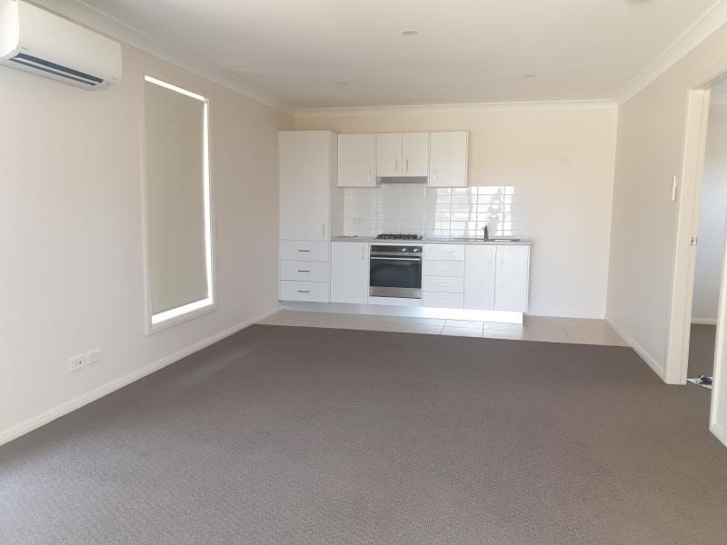 30a Leonora Crescent TAMWORTH 2