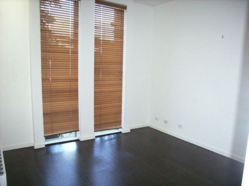 Gallery: 30A Mills Street