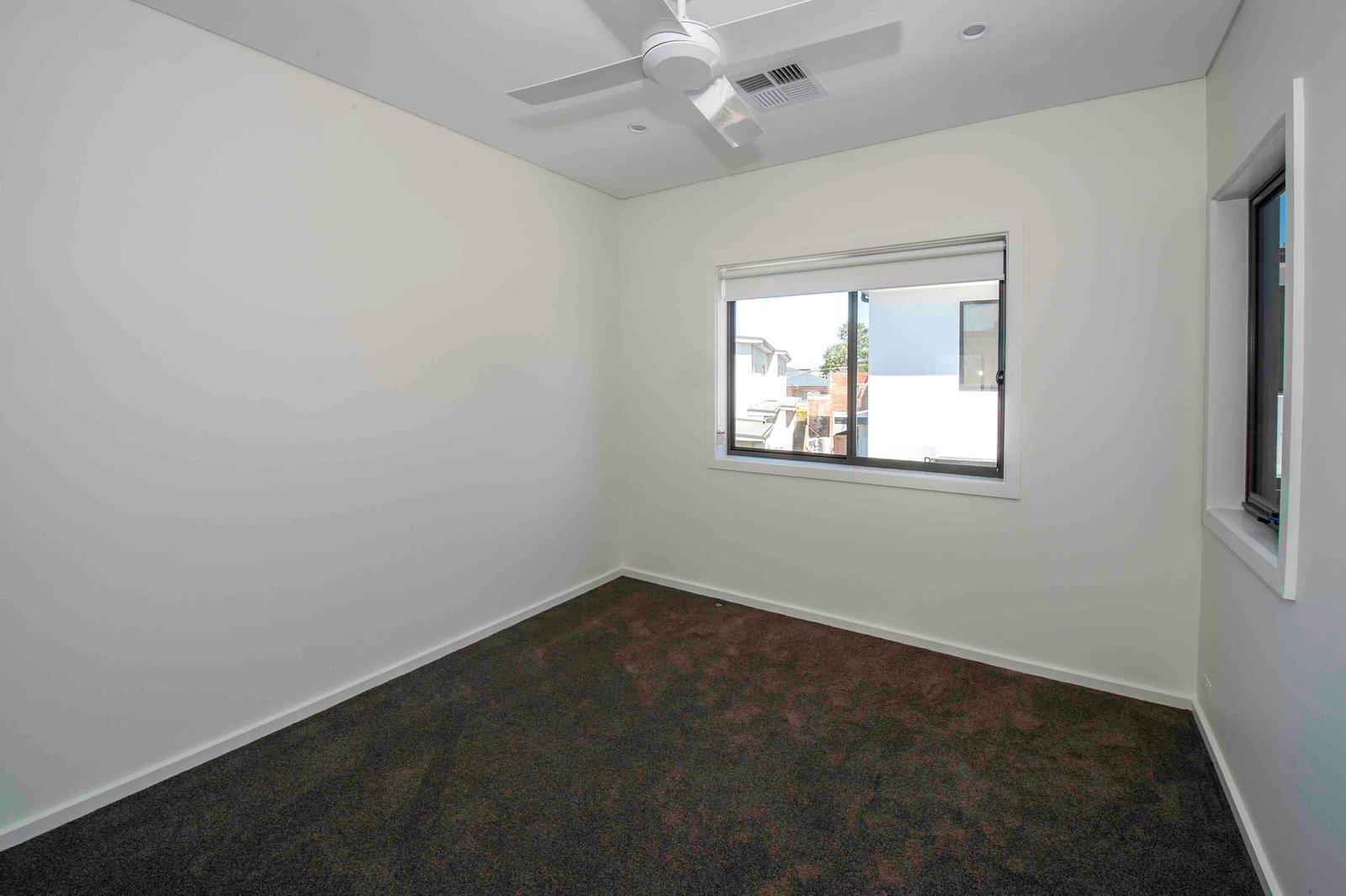 30a Romani Parade MATRAVILLE 8