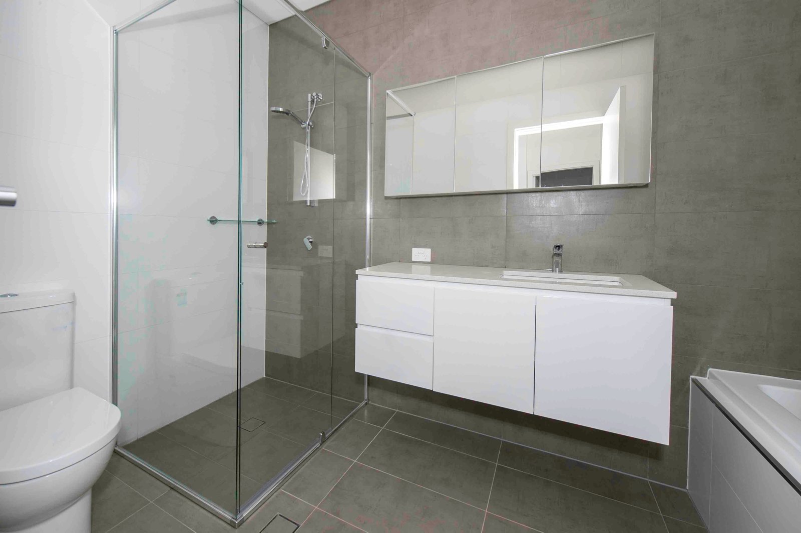 30a Romani Parade MATRAVILLE 9