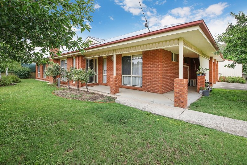 30A Young Street HOLBROOK 3