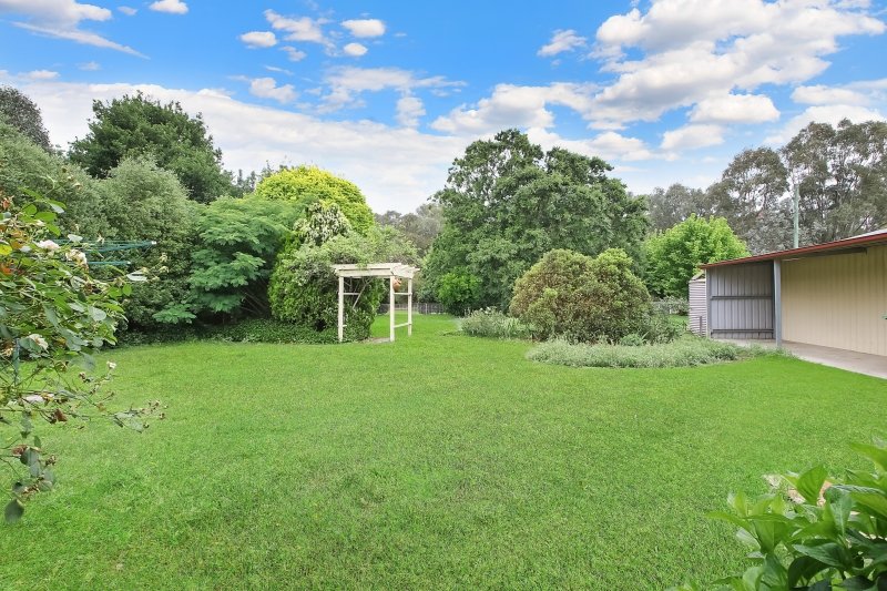 30A Young Street HOLBROOK 8