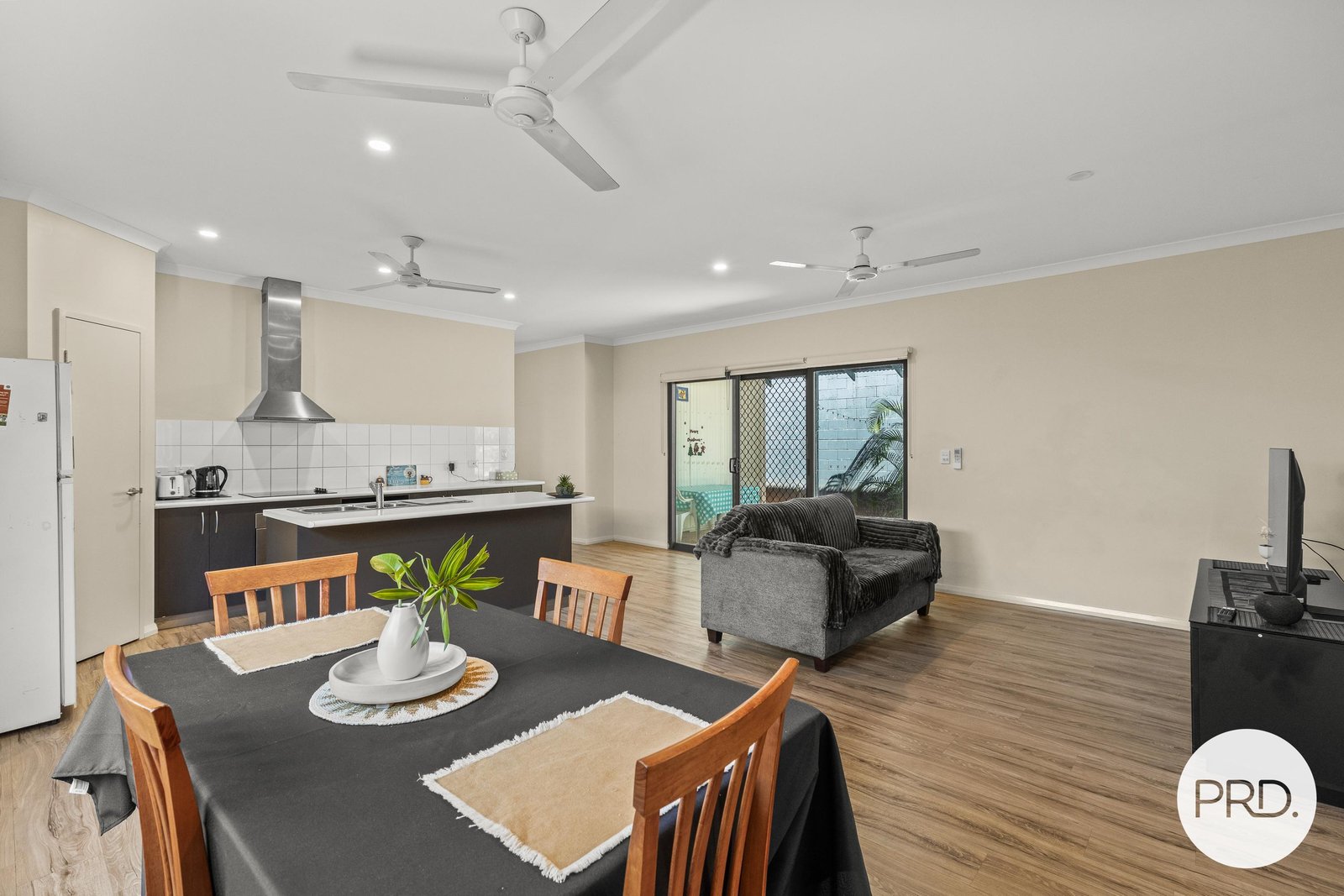 30B Piggott Way BROOME 2
