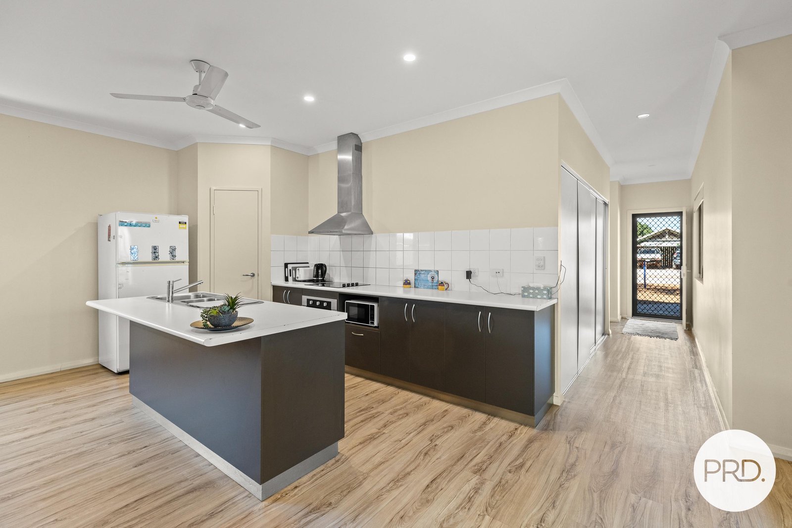 30B Piggott Way BROOME 3