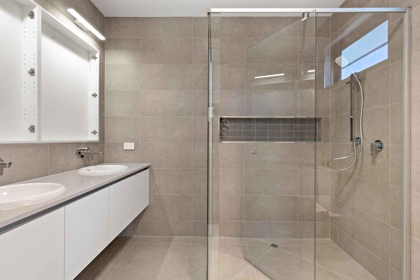 Gallery: 30B Robinson Street