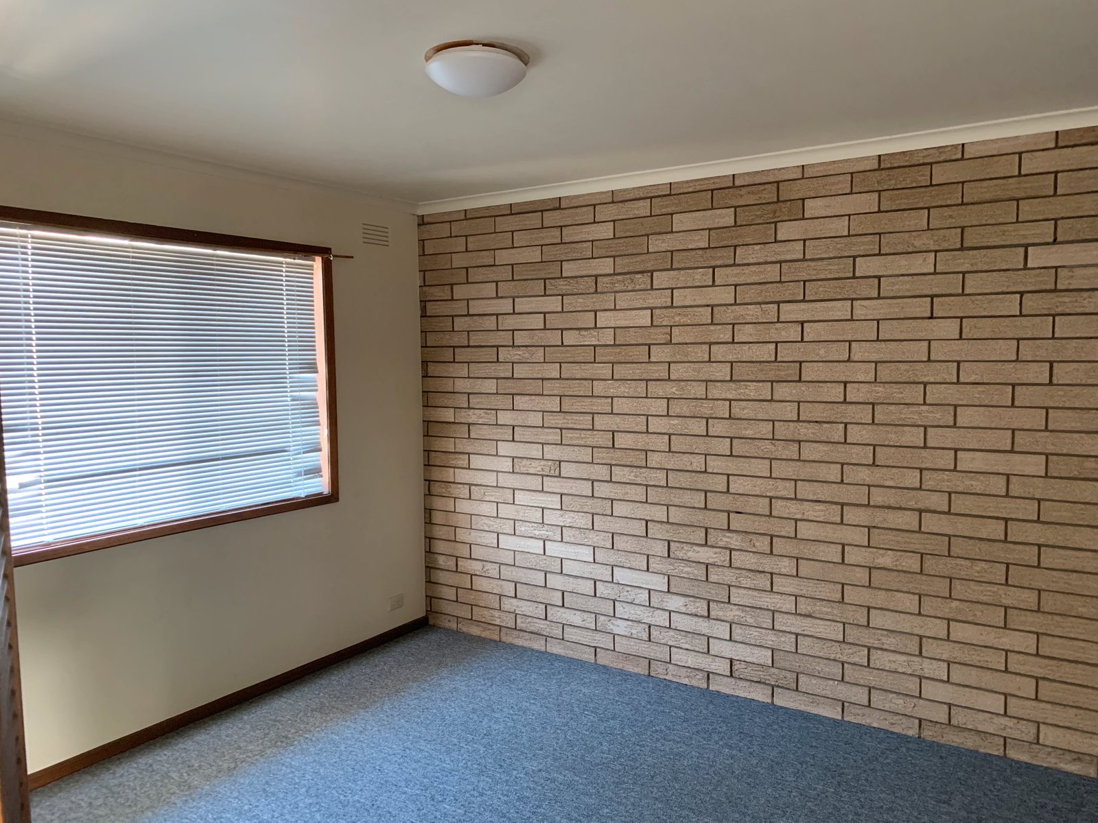 Gallery: 3/1-3 Barton Street