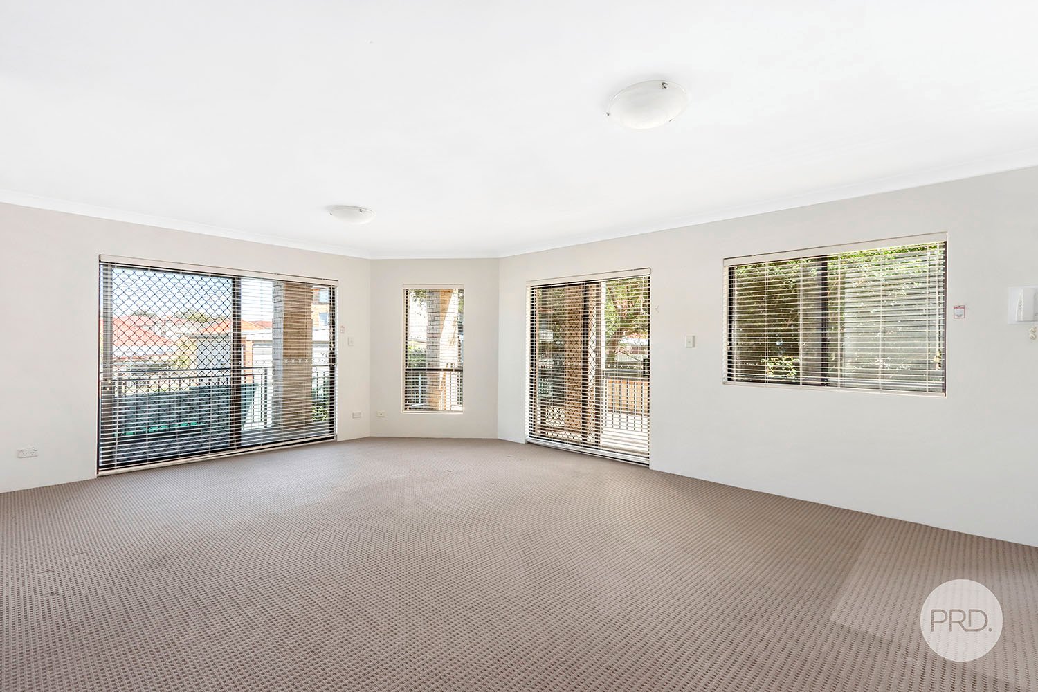 3/1-3 St Georges Parade HURSTVILLE 1