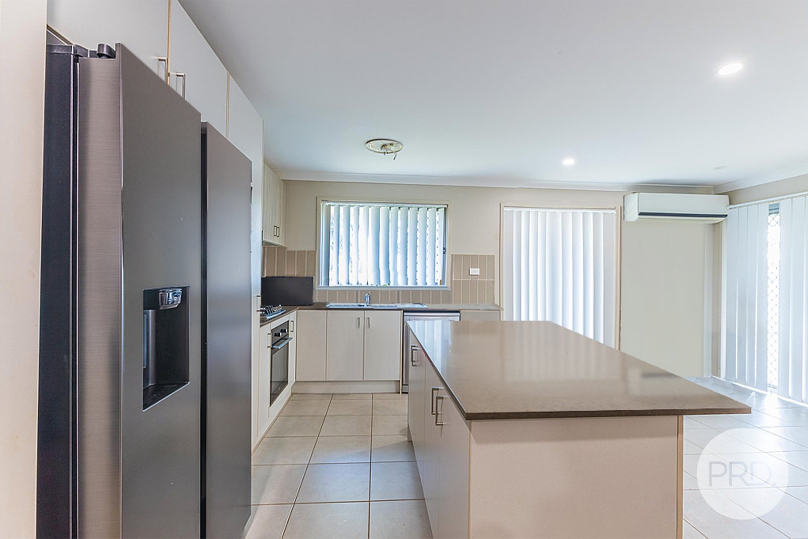 31 & 31a Carnegie Place TAMWORTH 3