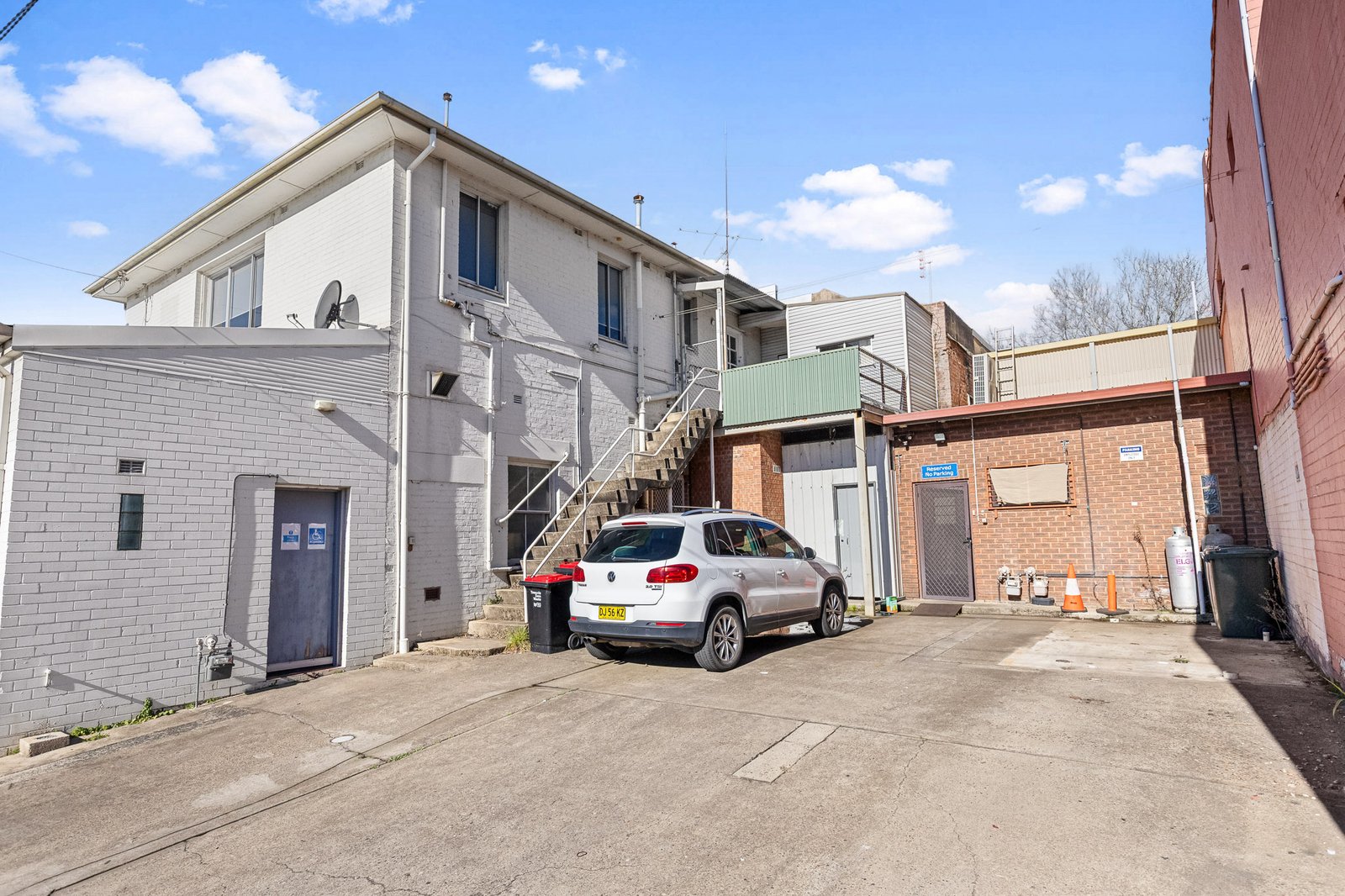 31-35 Wynyard Street TUMUT 28
