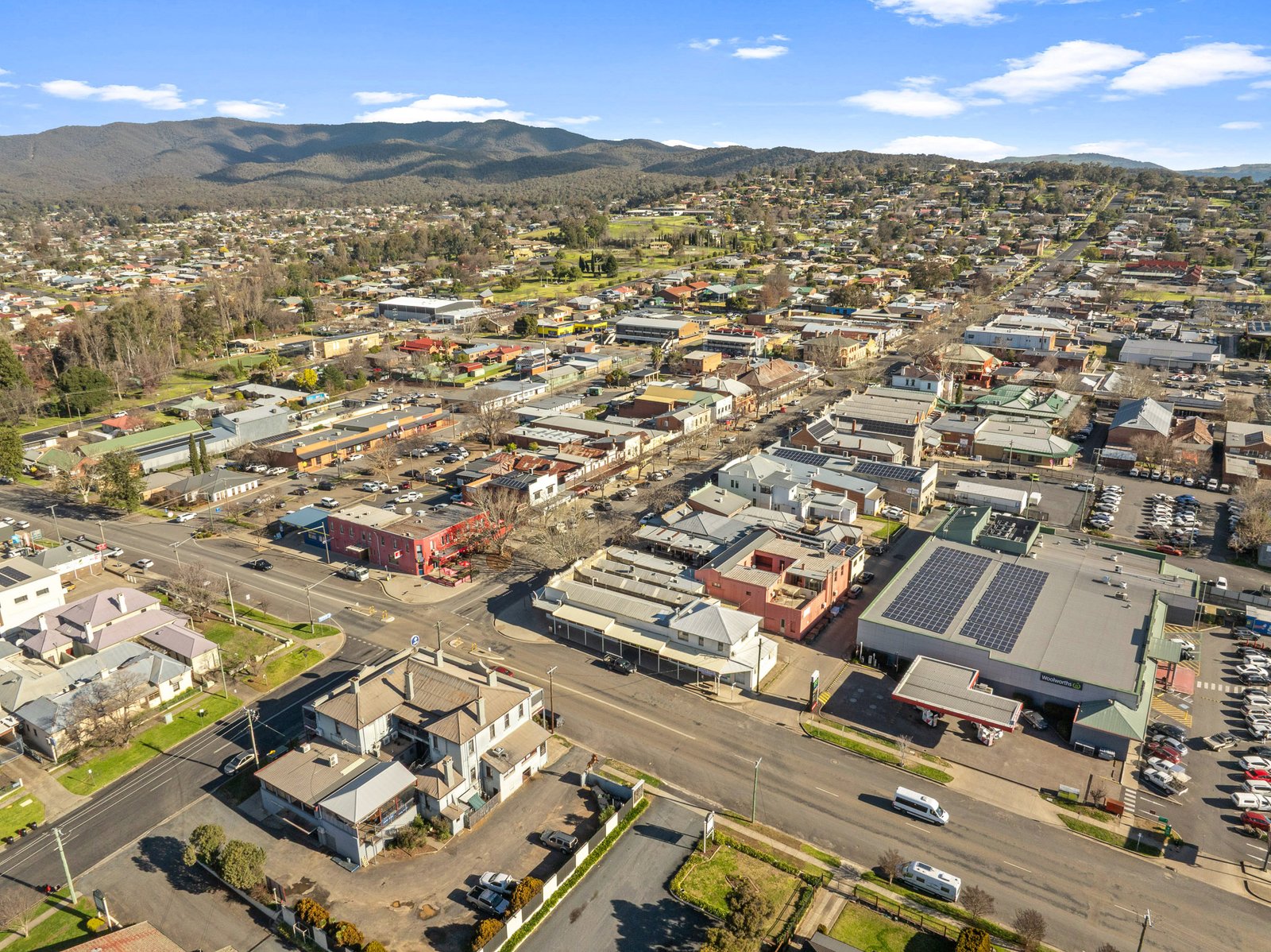 31-35 Wynyard Street TUMUT 29