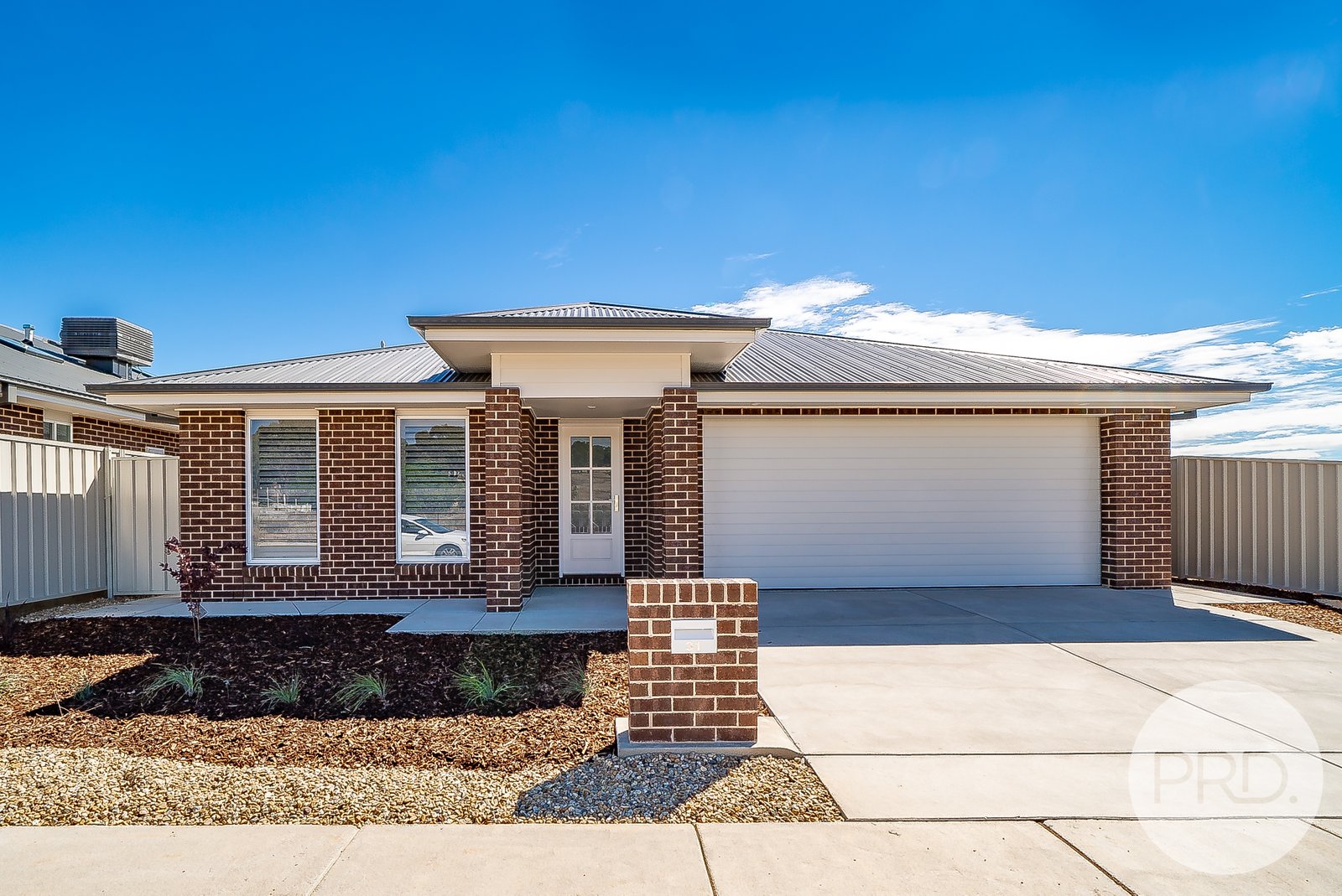 31 Ah-ket Avenue LLOYD 1