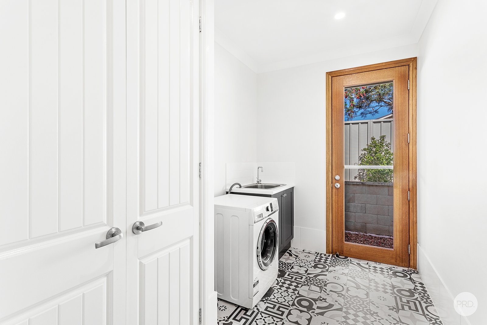 31 Albatross Avenue SALAMANDER BAY 20