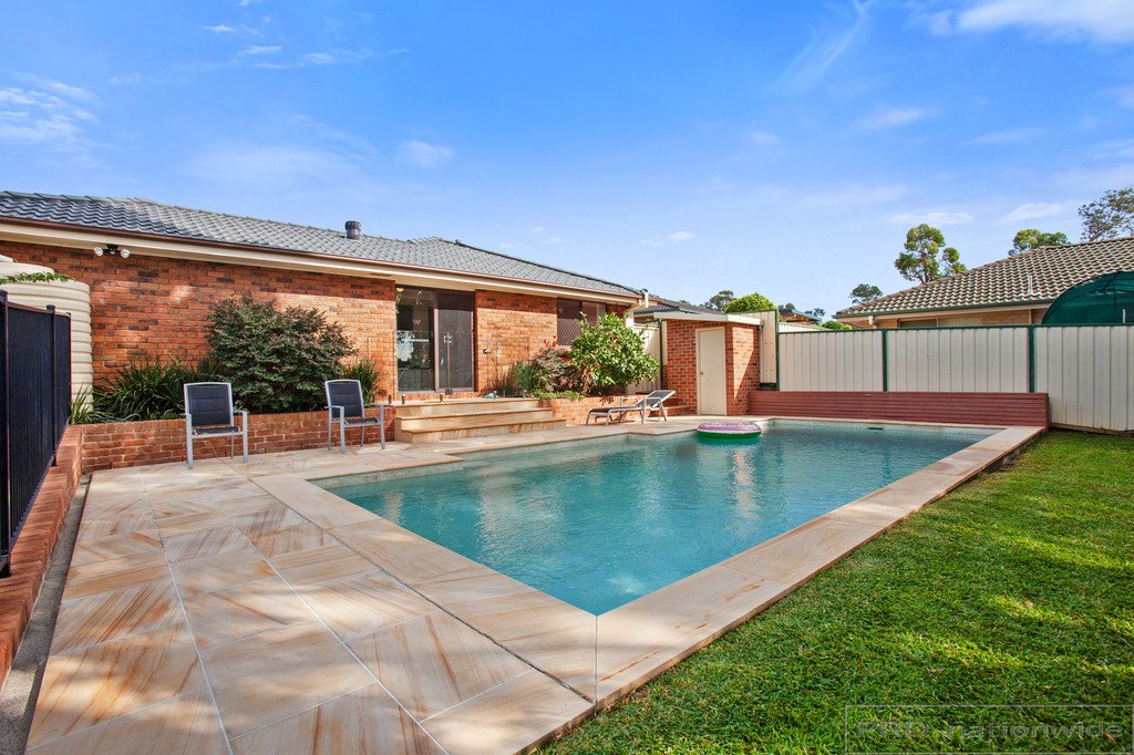 31 Arnold Crescent THORNTON 7