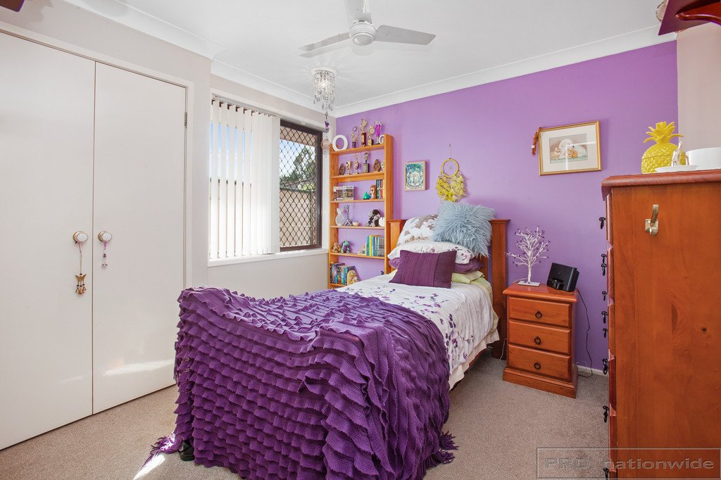 31 Arnold Crescent THORNTON 25