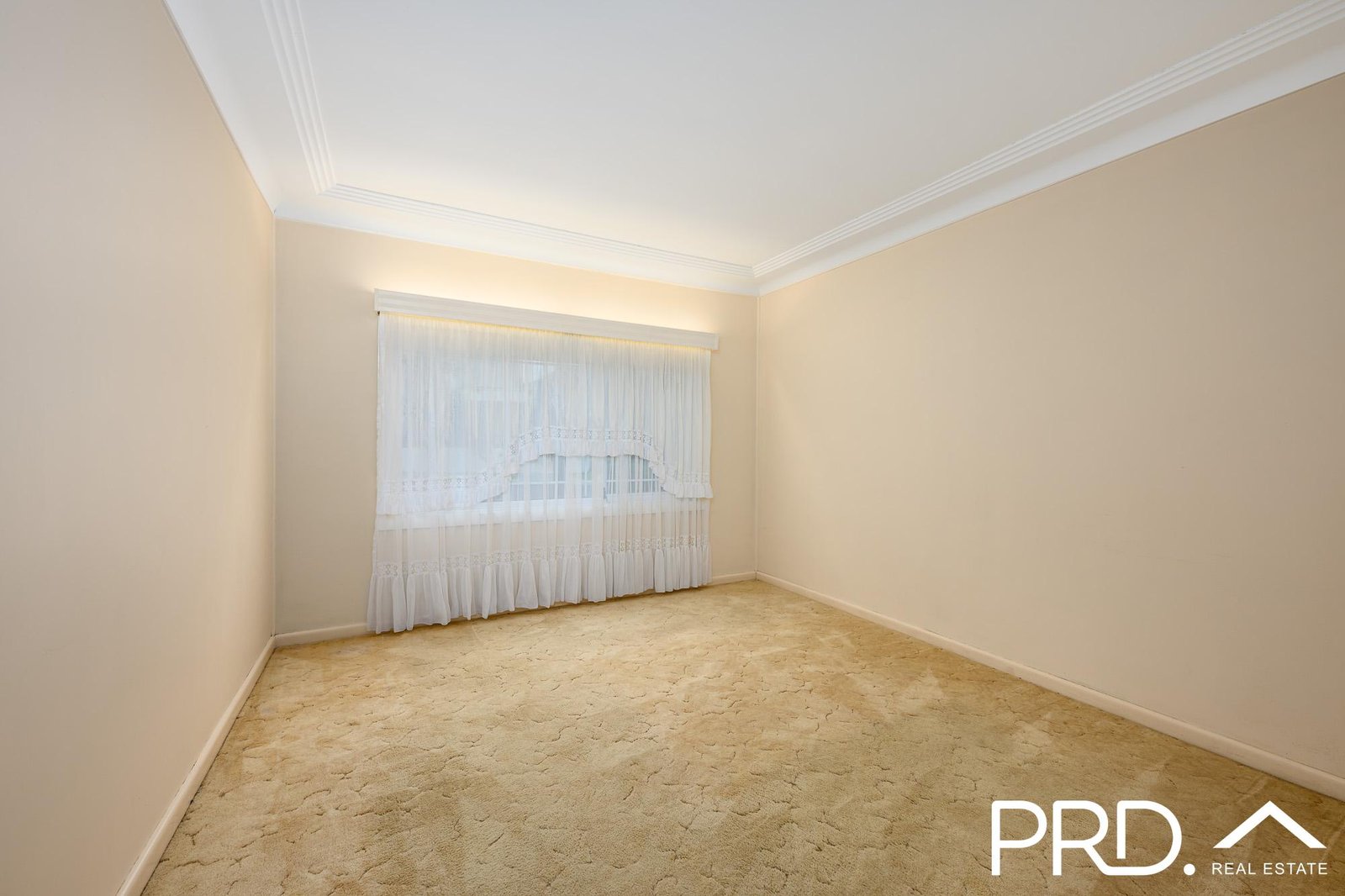 31 Austin Boulevard PICNIC POINT 7