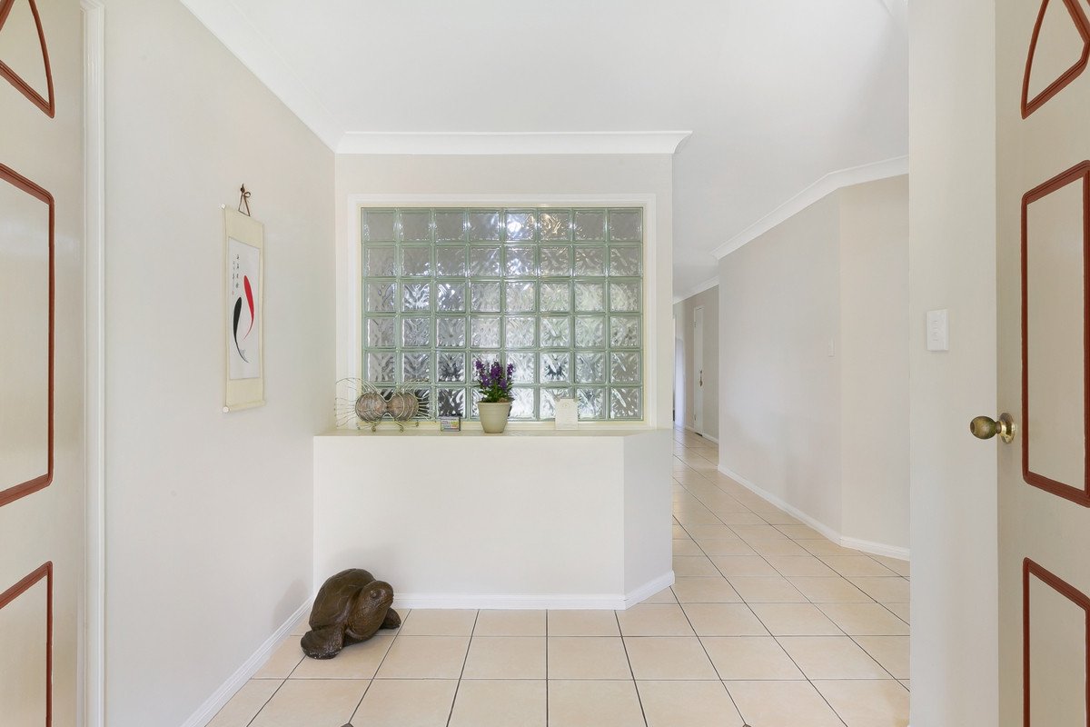 31 Baekea Drive Elanora 11