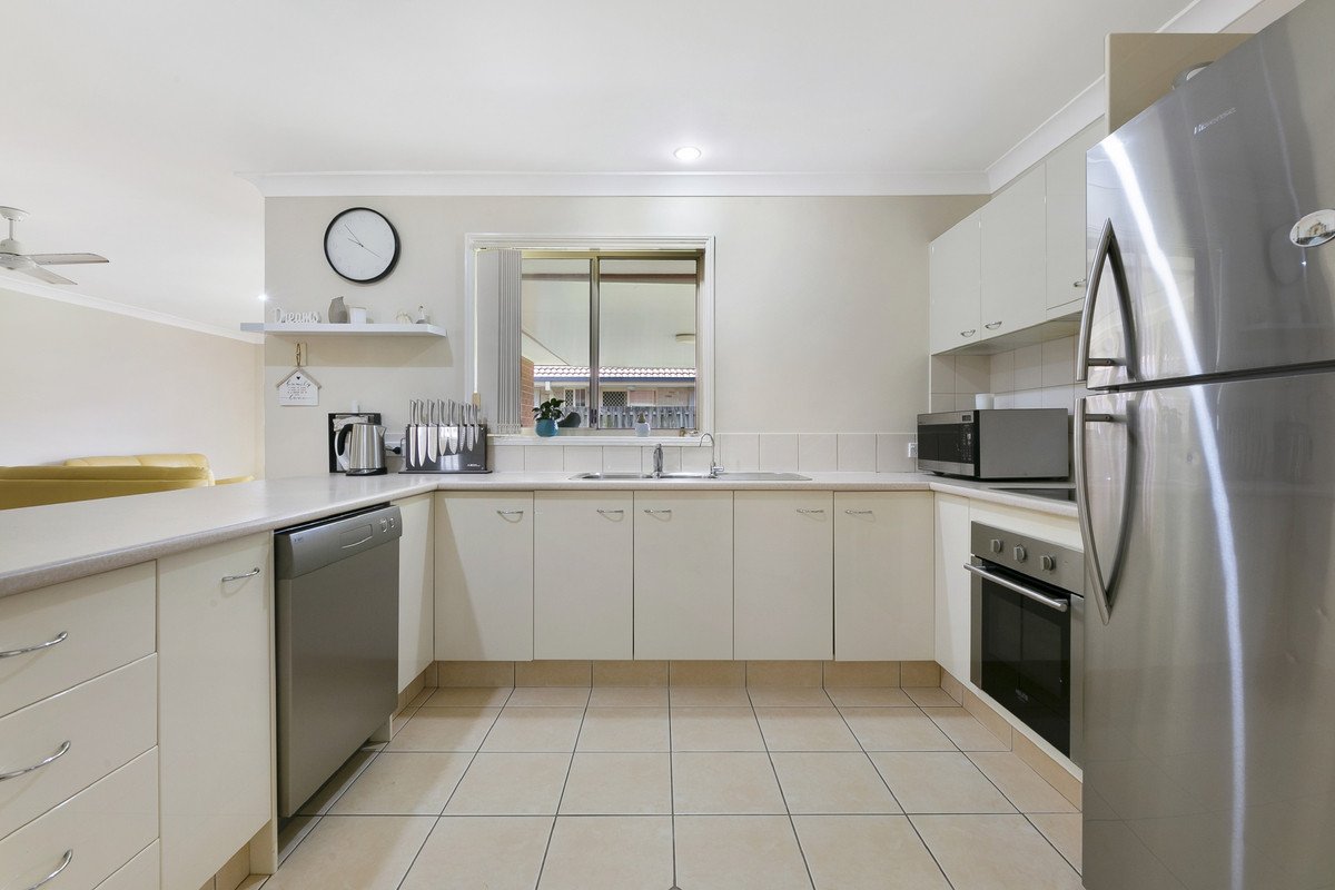 31 Baekea Drive Elanora 13