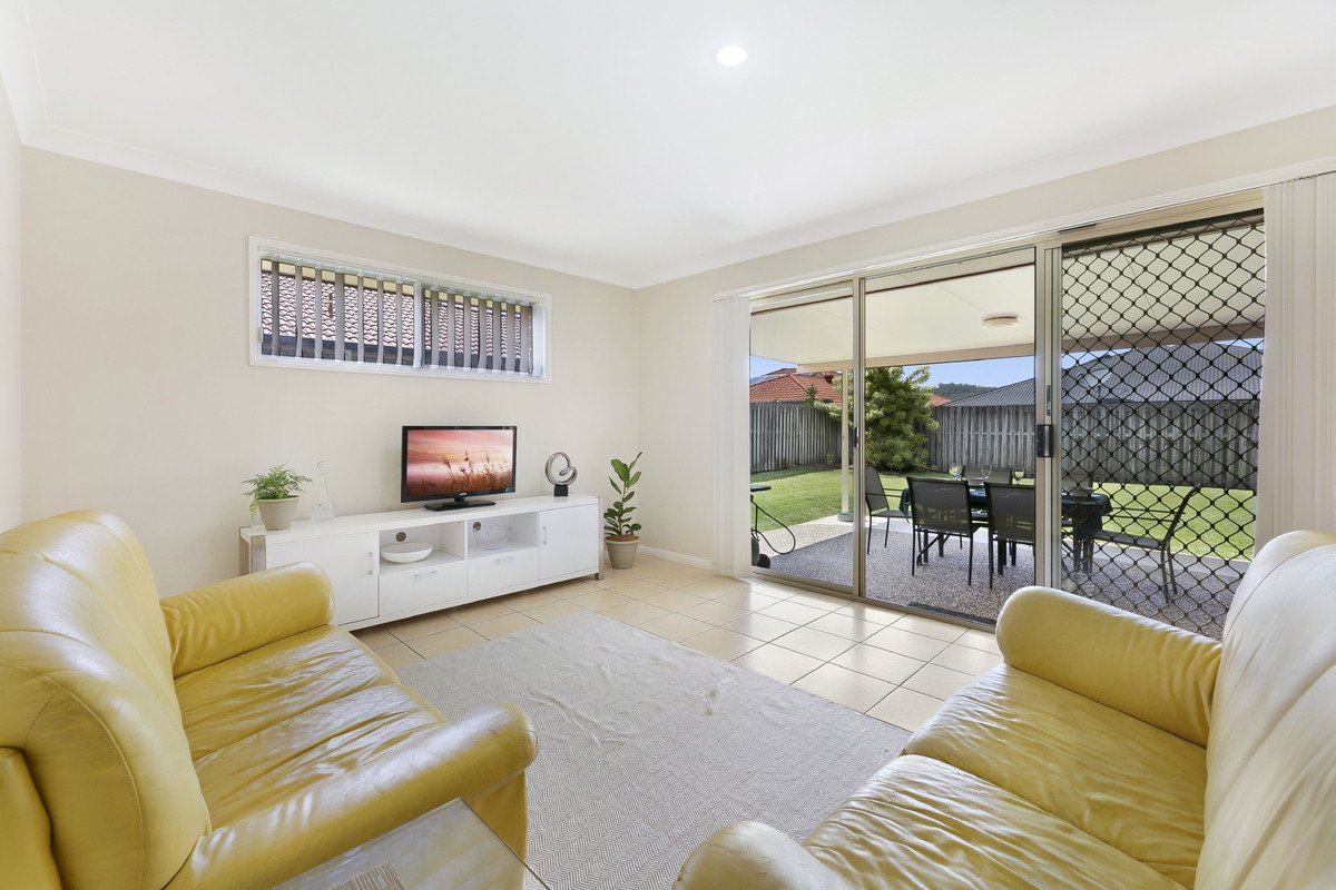 31 Baekea Drive Elanora 14