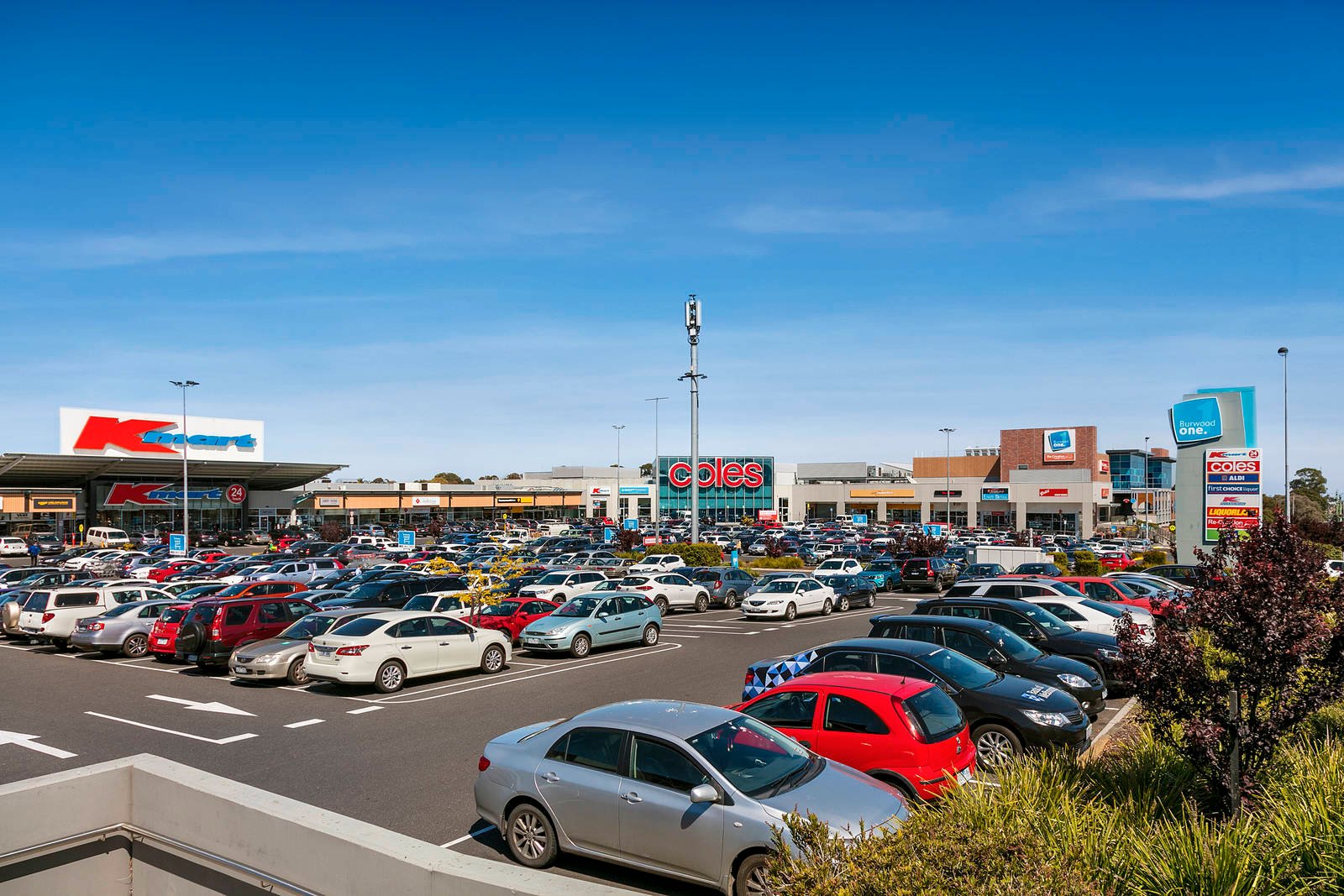 Real Estate and Property in 31 Banbury Street, Burwood East, VIC