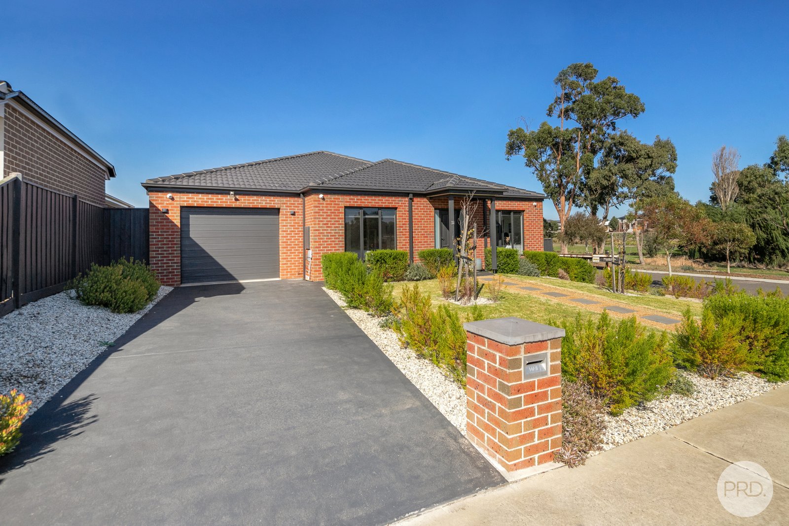 31 Banff Road WINTER VALLEY 1