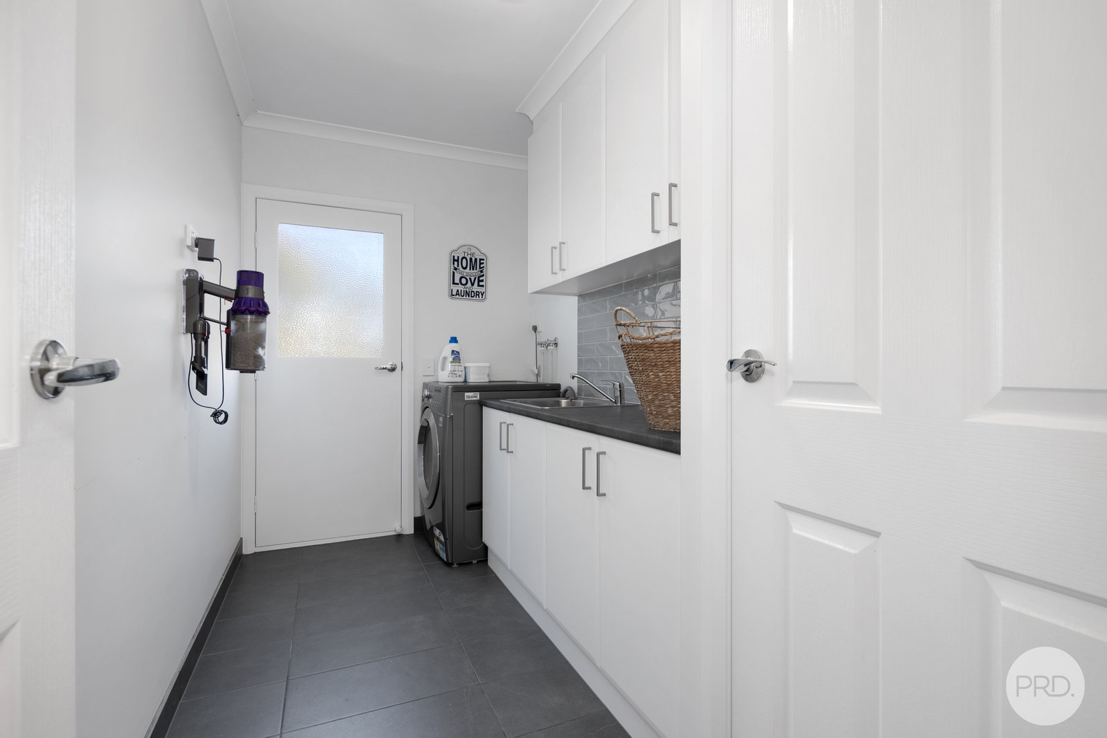 31 Banff Road WINTER VALLEY 13