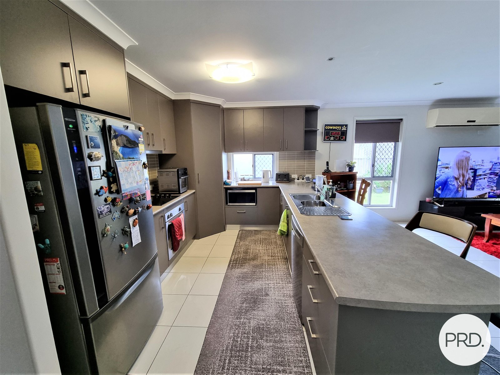 31 Bauhinia Street BOYNE ISLAND 2