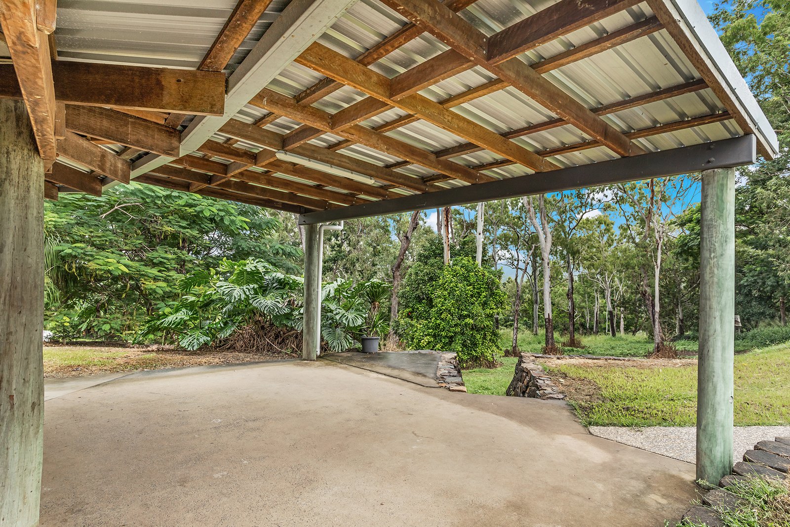 31 Black Road RIORDANVALE 13