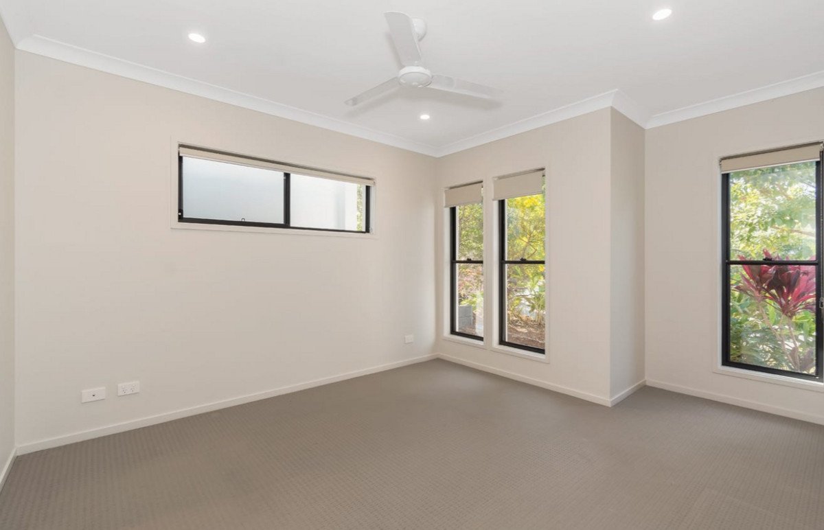 31 Bloom Avenue Coomera 8