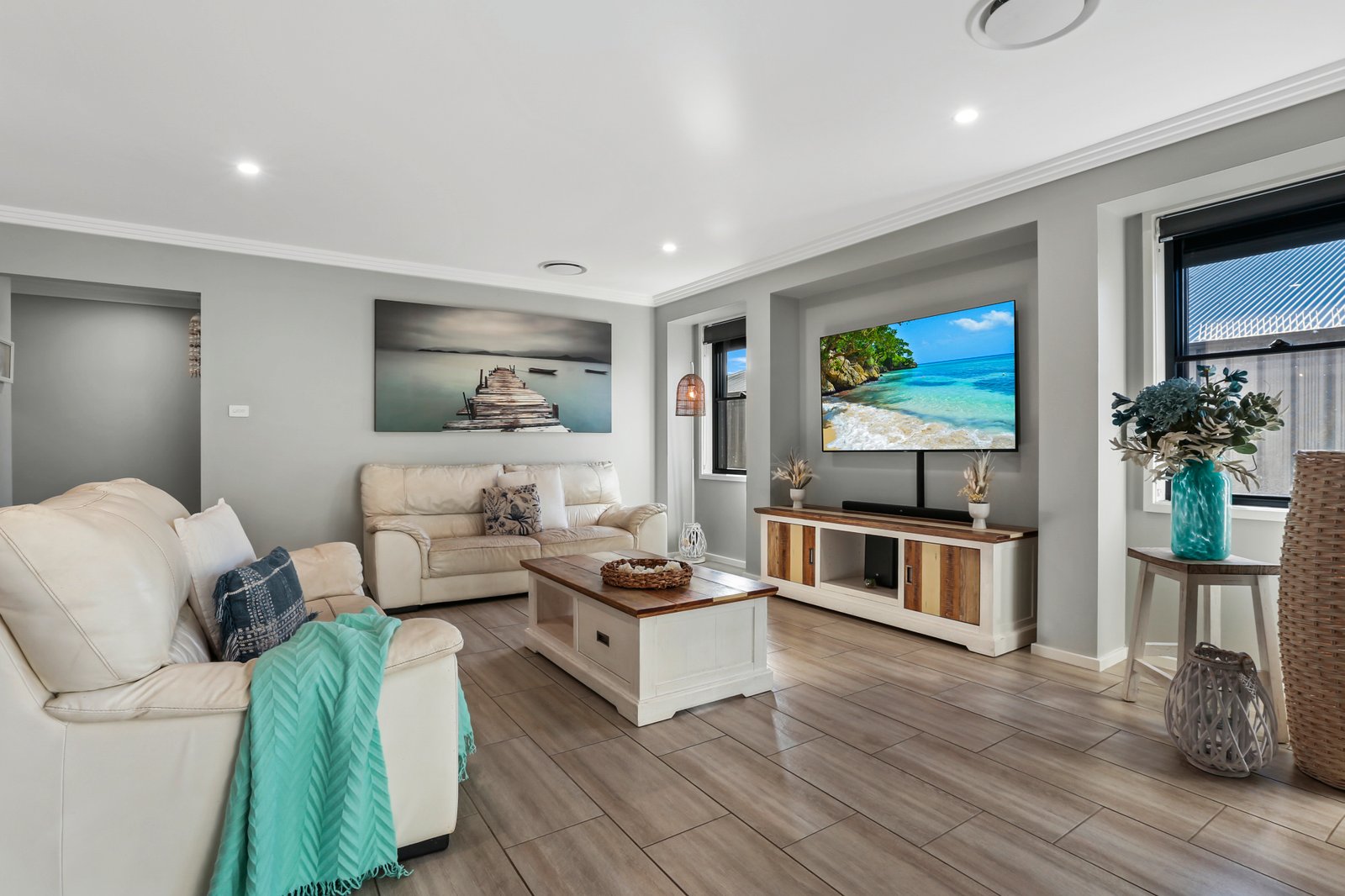 31 Bottlebrush Dr  CALDERWOOD 8