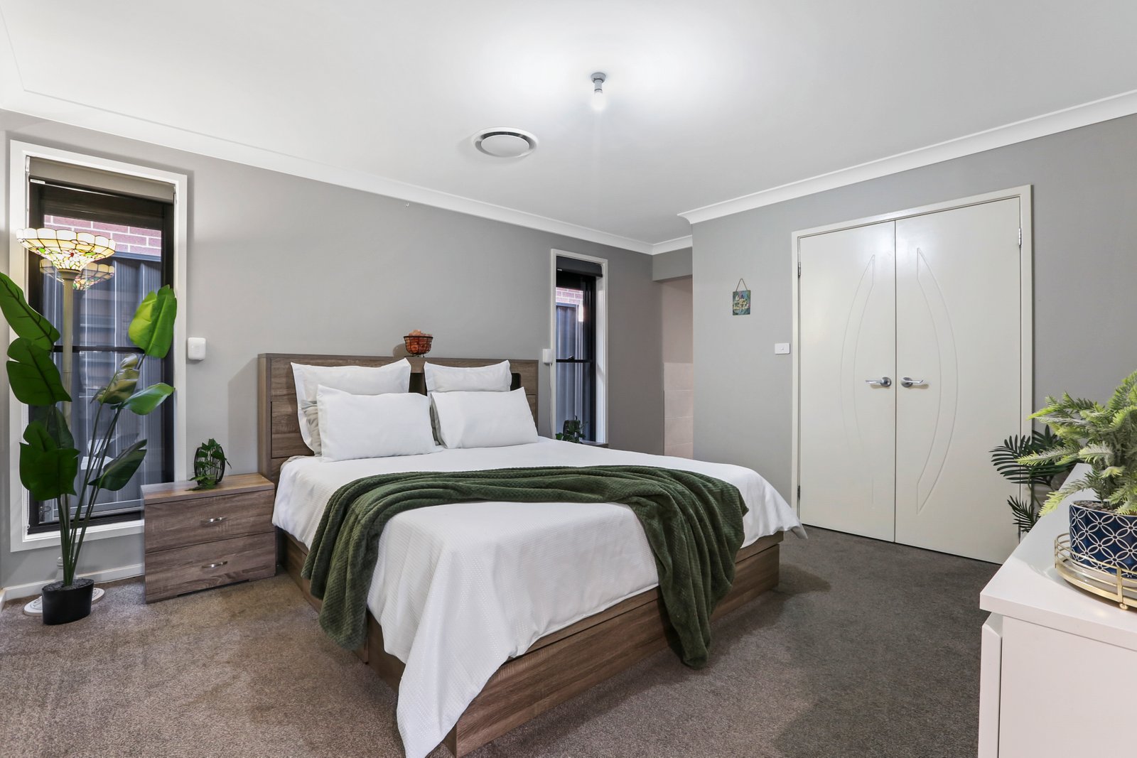 31 Bottlebrush Dr  CALDERWOOD 10