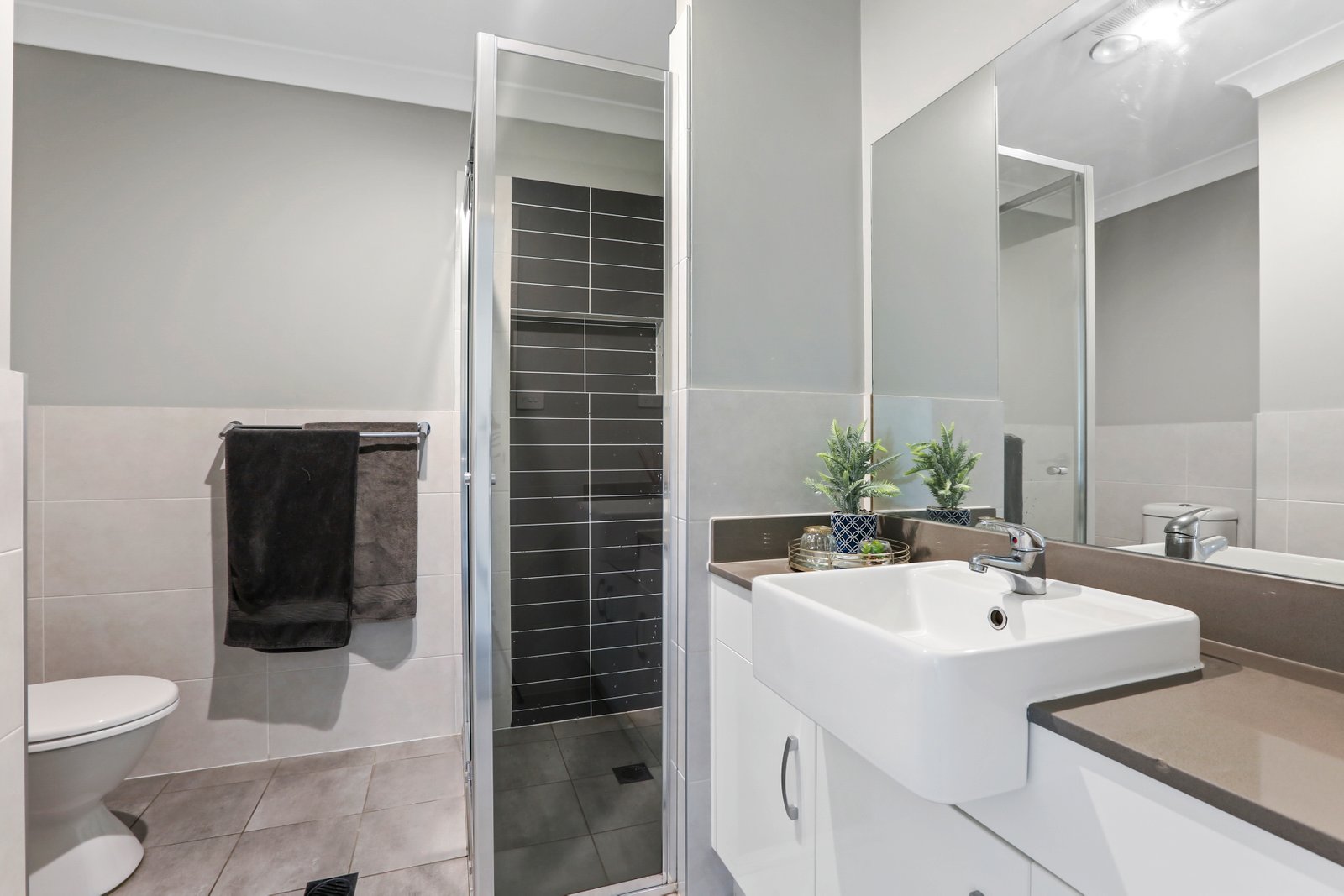 31 Bottlebrush Dr  CALDERWOOD 12