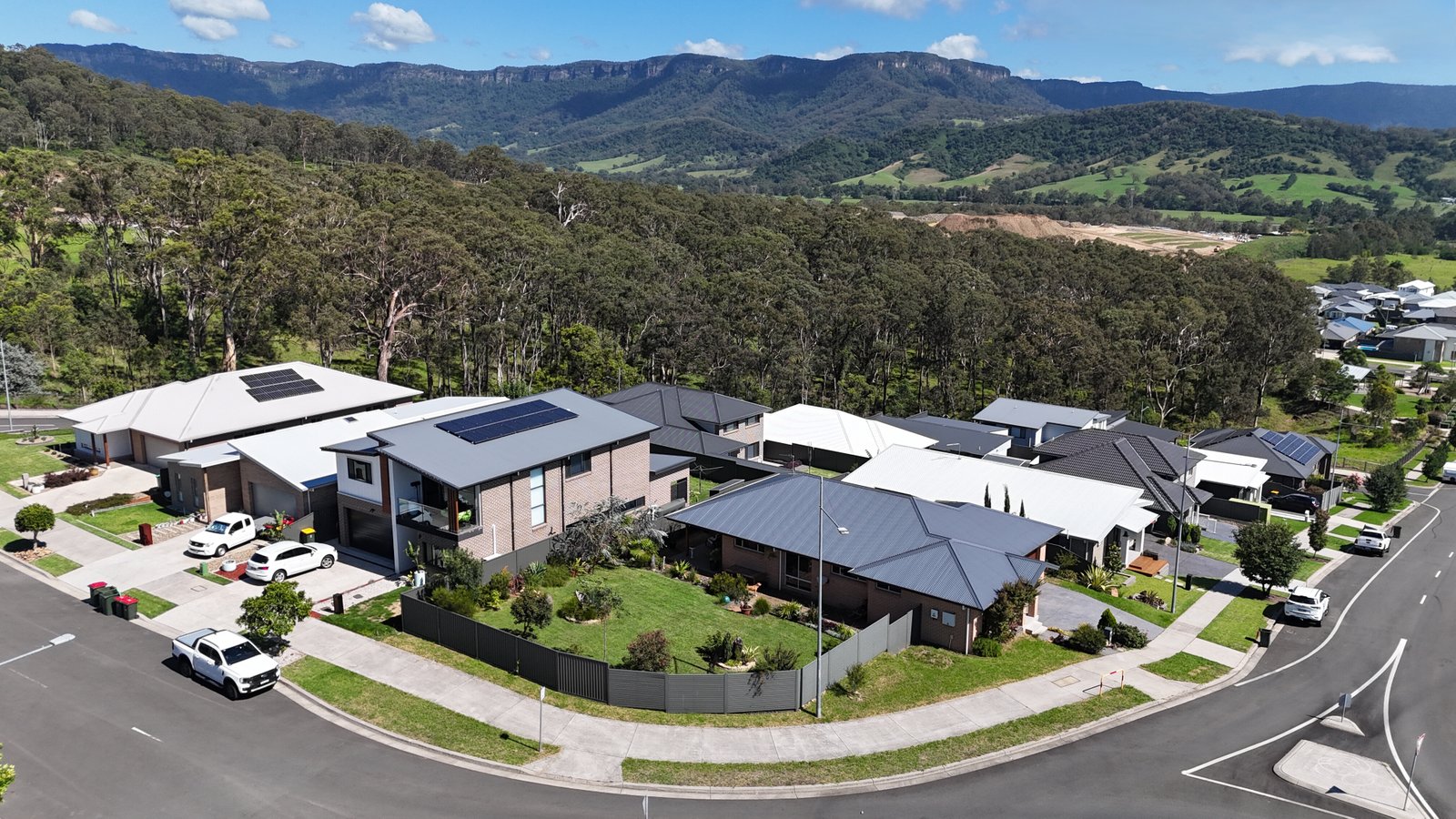 31 Brotheridge Avenue CALDERWOOD 12