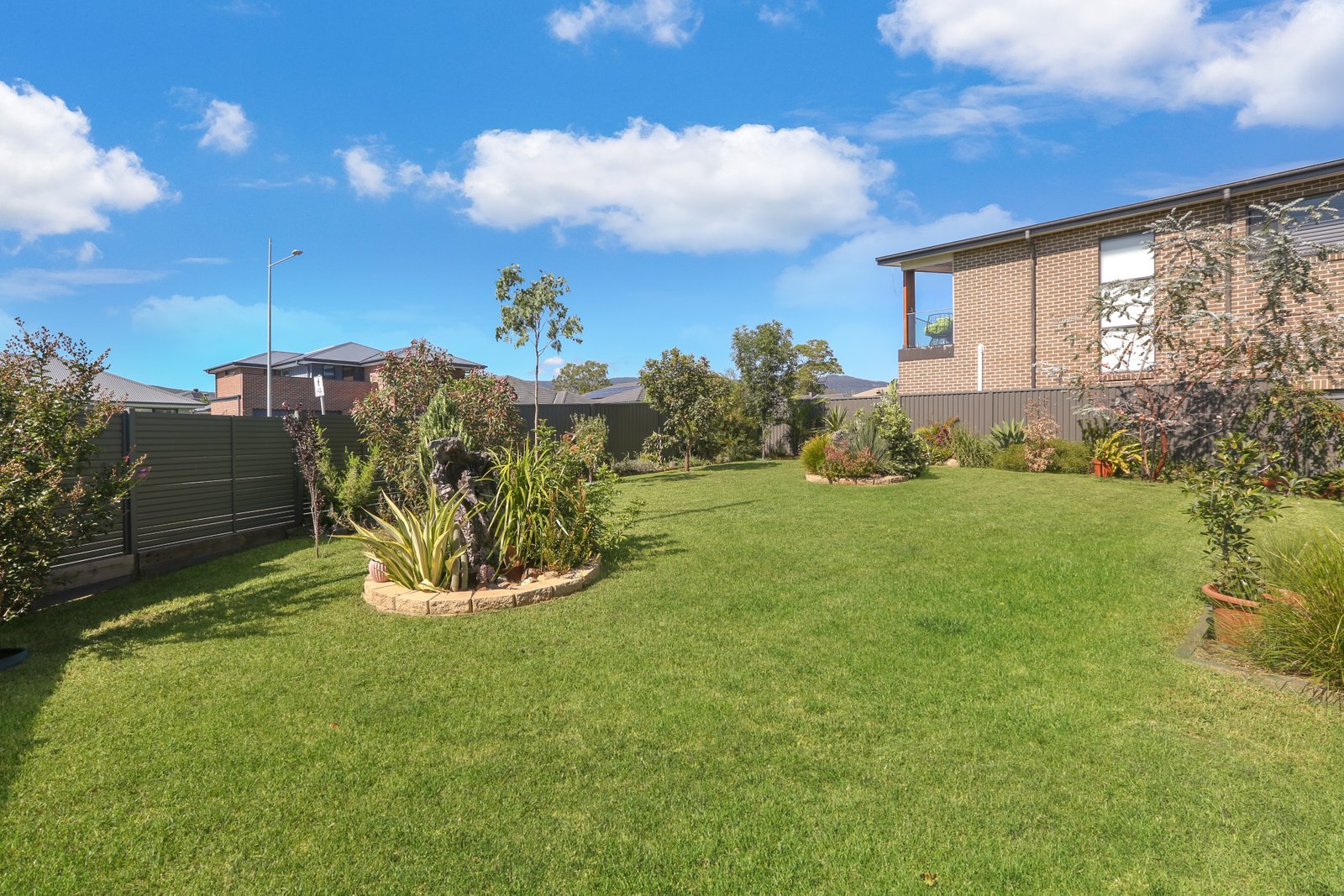 31 Brotheridge Avenue CALDERWOOD 15