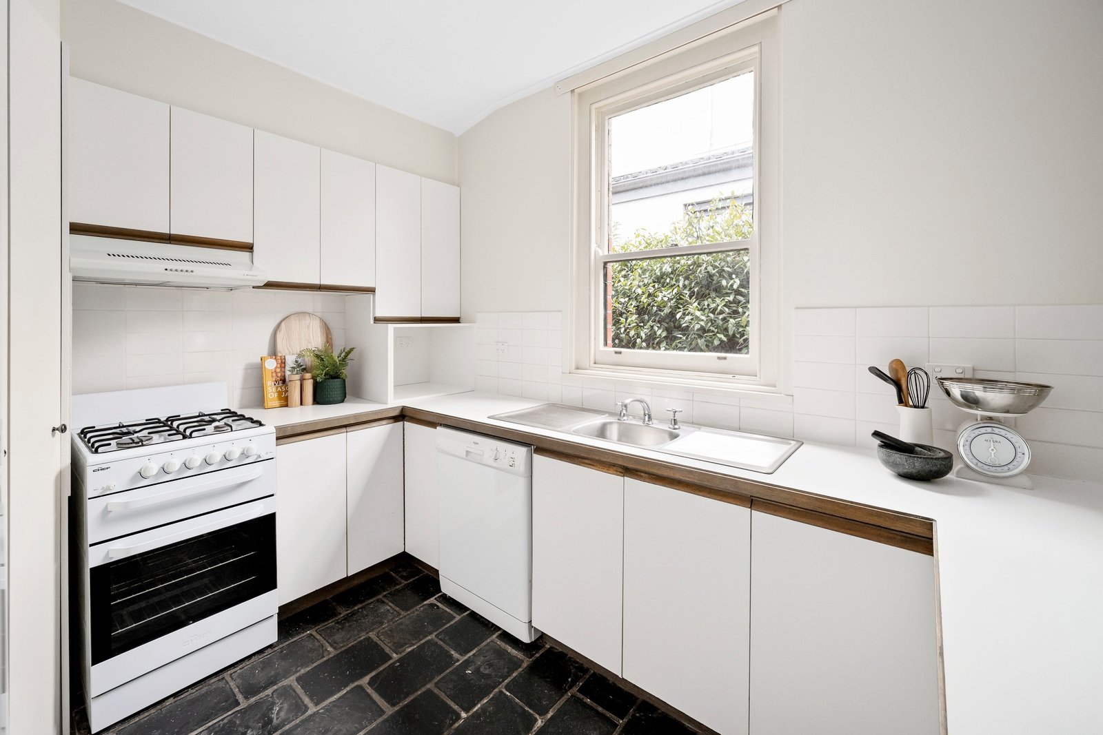 Real Estate and Property in 31 Brunel Street, Malvern East, VIC