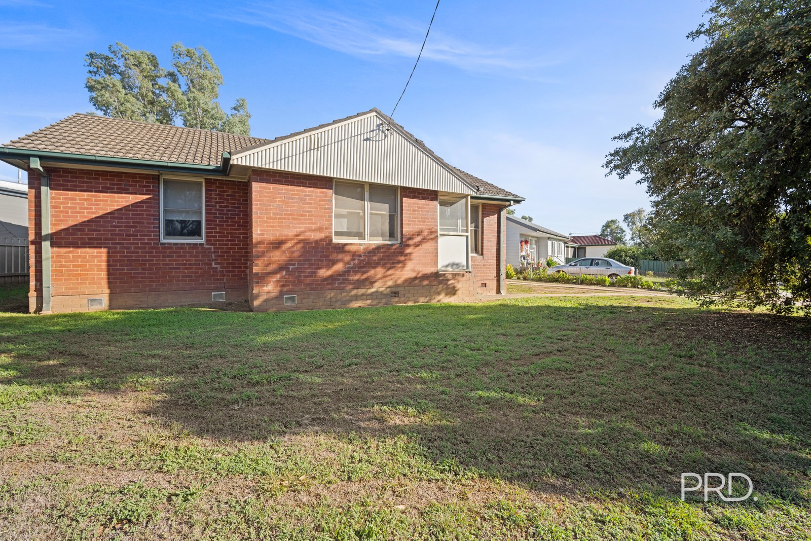 31 Bulolo Street ASHMONT 1