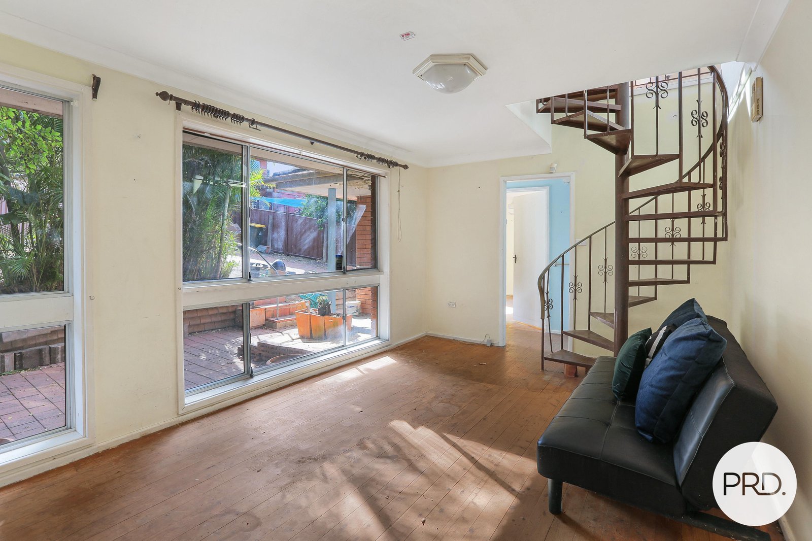 31 Burgess Avenue FIGTREE 6